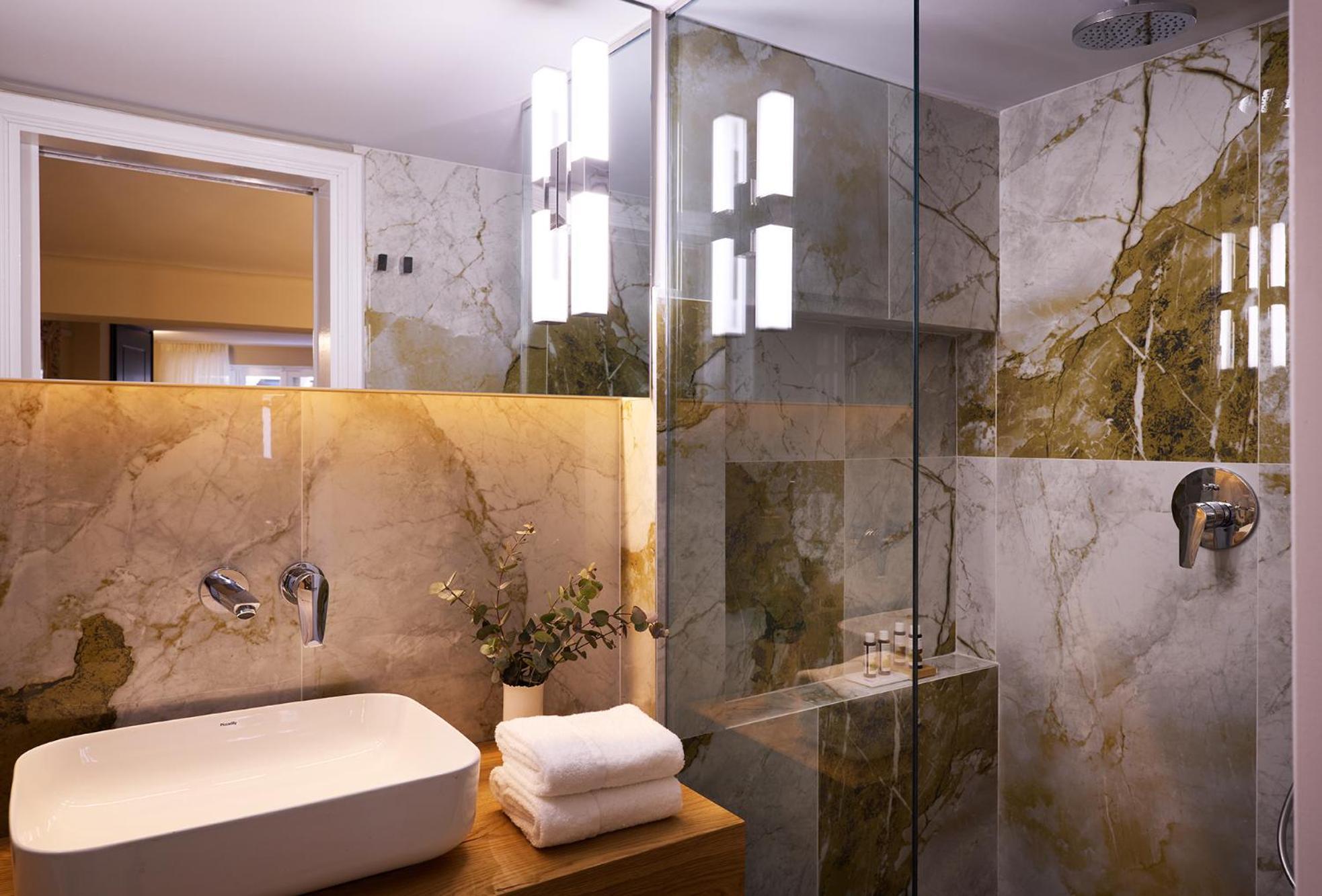 Vrachos Athens Suites Екстериор снимка