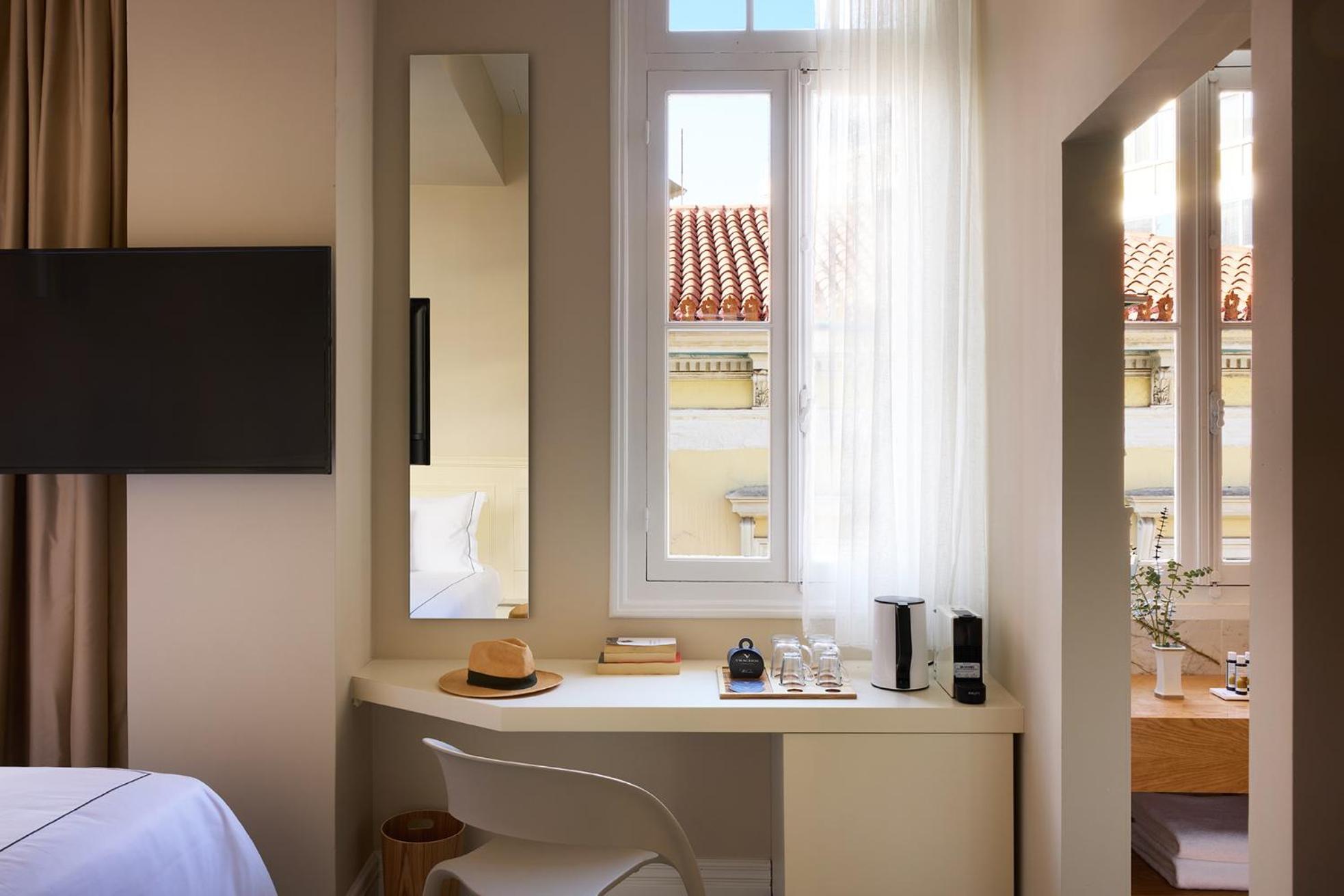 Vrachos Athens Suites Екстериор снимка