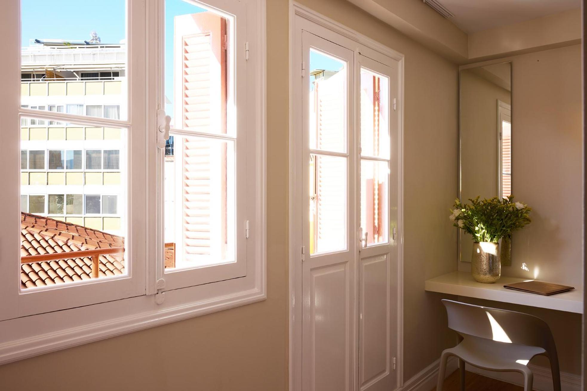 Vrachos Athens Suites Екстериор снимка