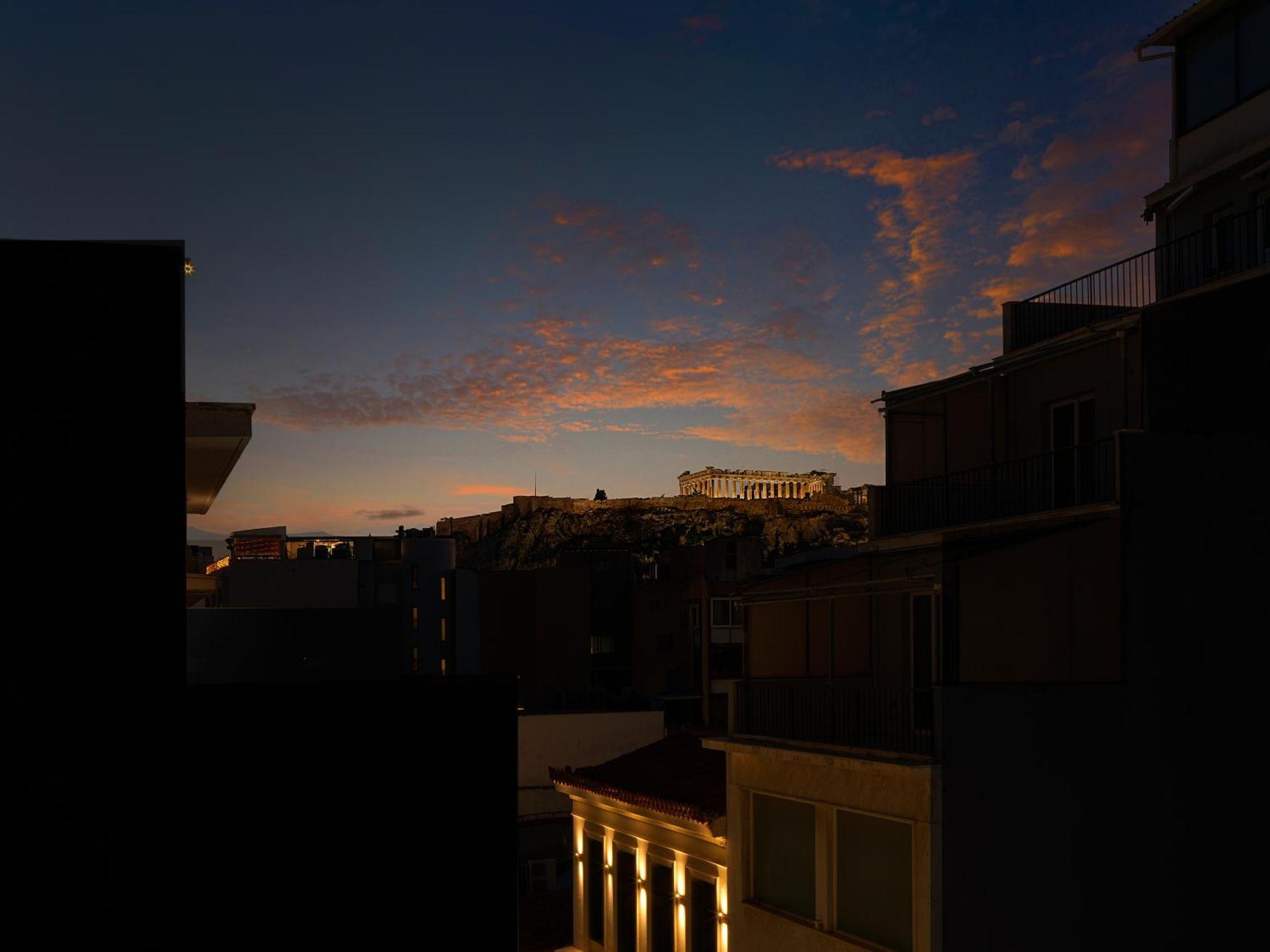 Vrachos Athens Suites Екстериор снимка