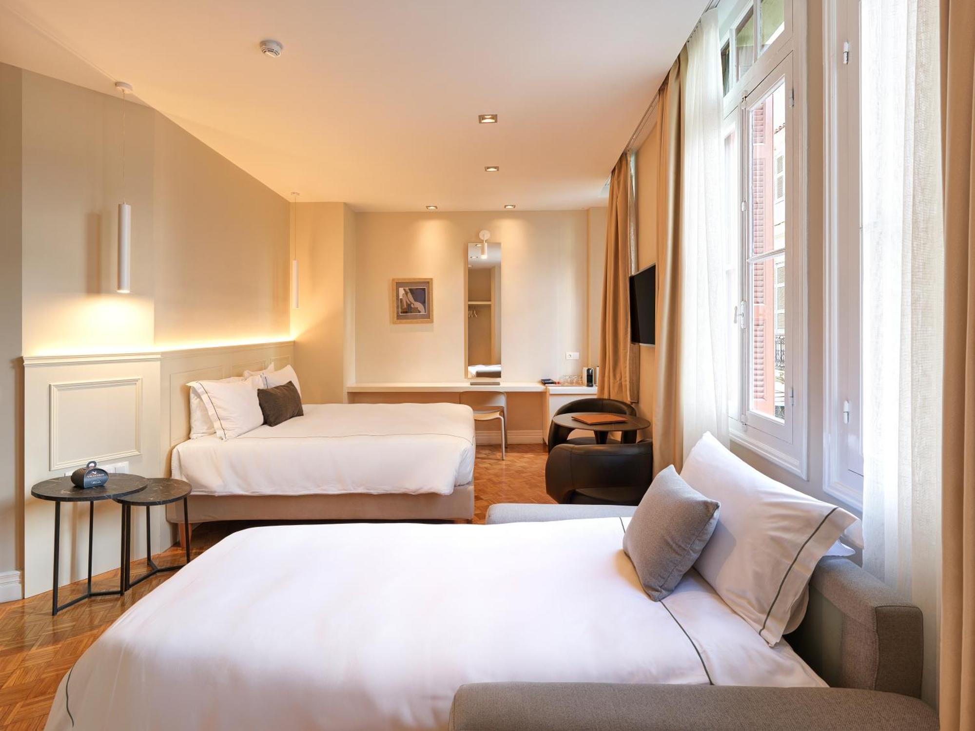 Vrachos Athens Suites Екстериор снимка